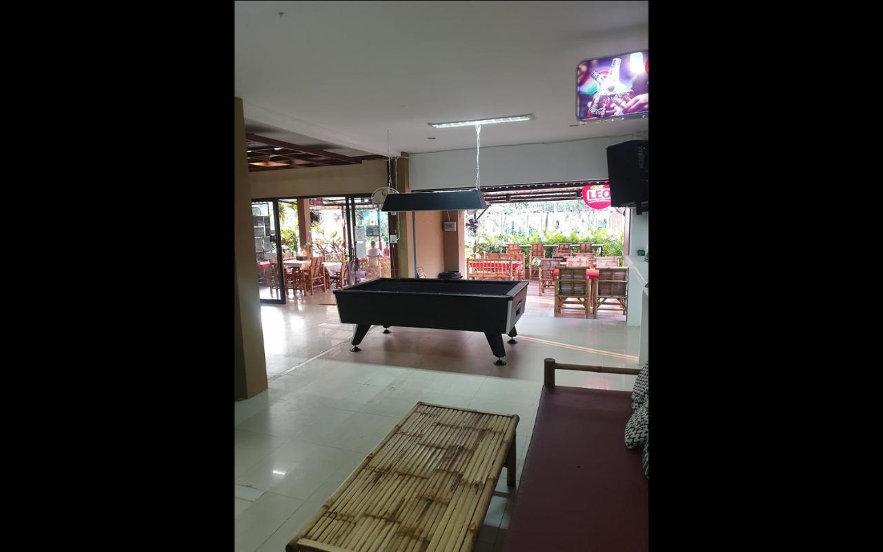 P & T Hostel Банг-Рак Экстерьер фото
